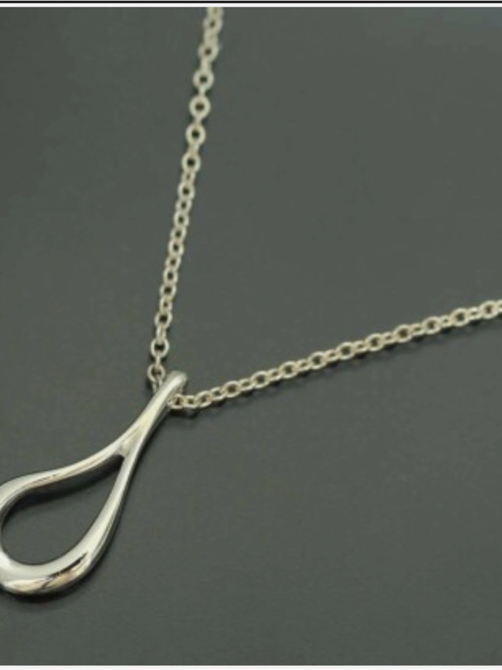 Tiffany & Co. Sterling Teardrop Pendant Necklace - Silver